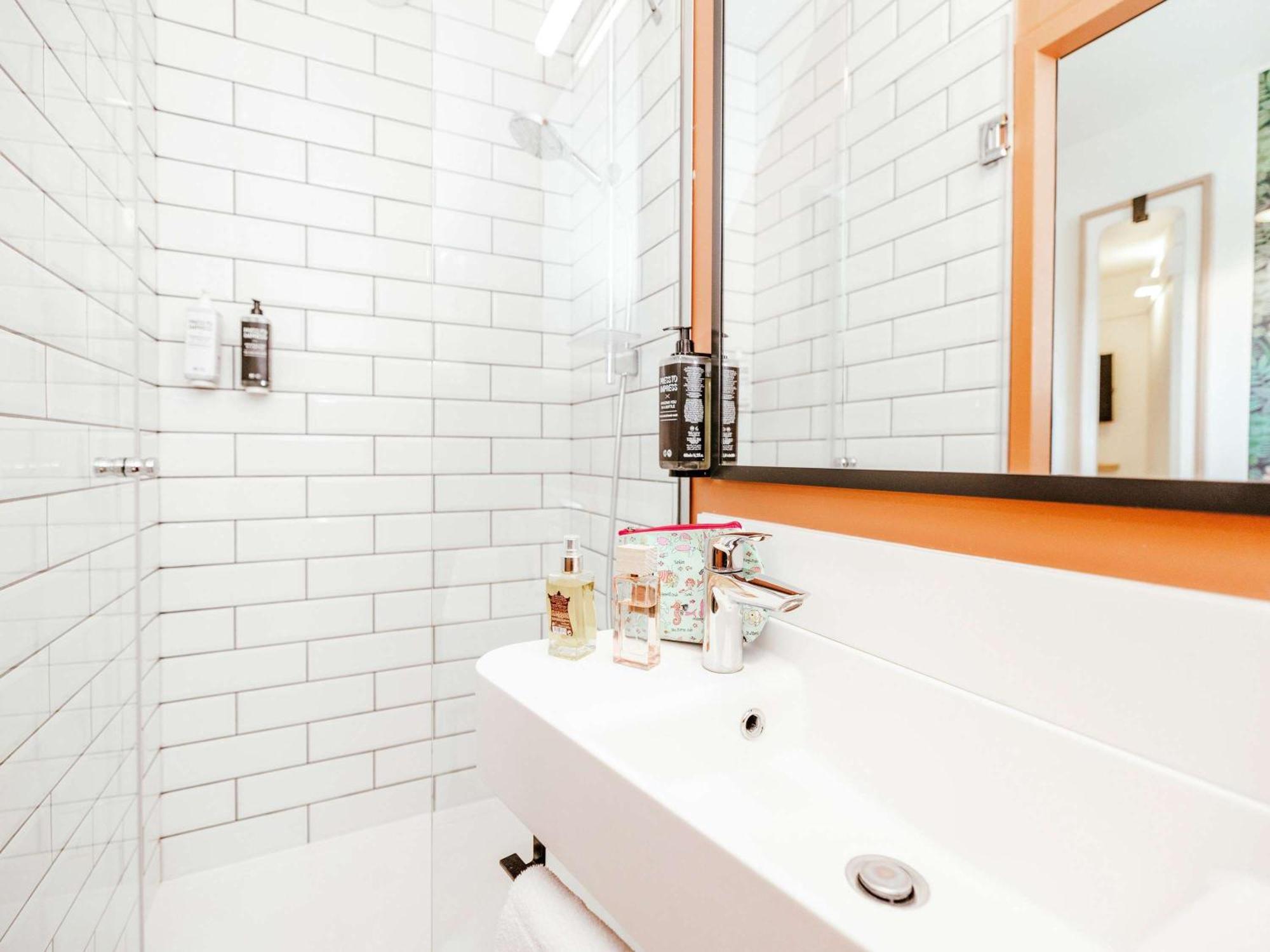 Ibis Styles Luxembourg Centre Gare Hotel Екстериор снимка